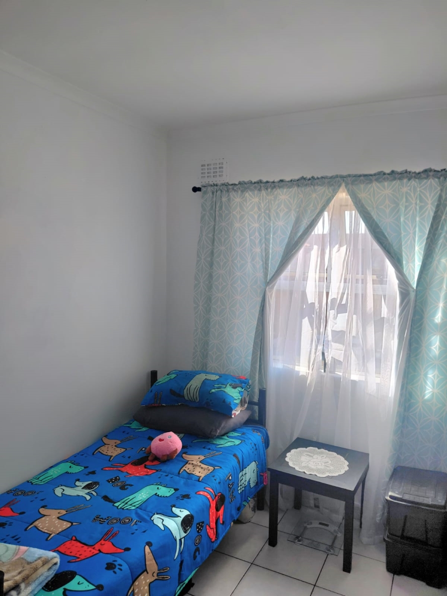 2 Bedroom Property for Sale in Paarl East Western Cape